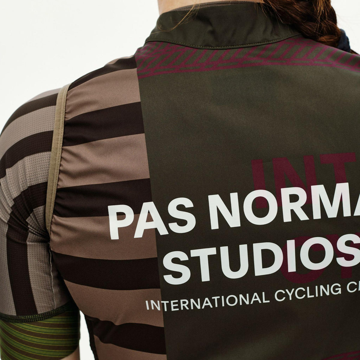 Women's Pas Normal Studios Mechanism Stow Away AOP International Gilet - Green