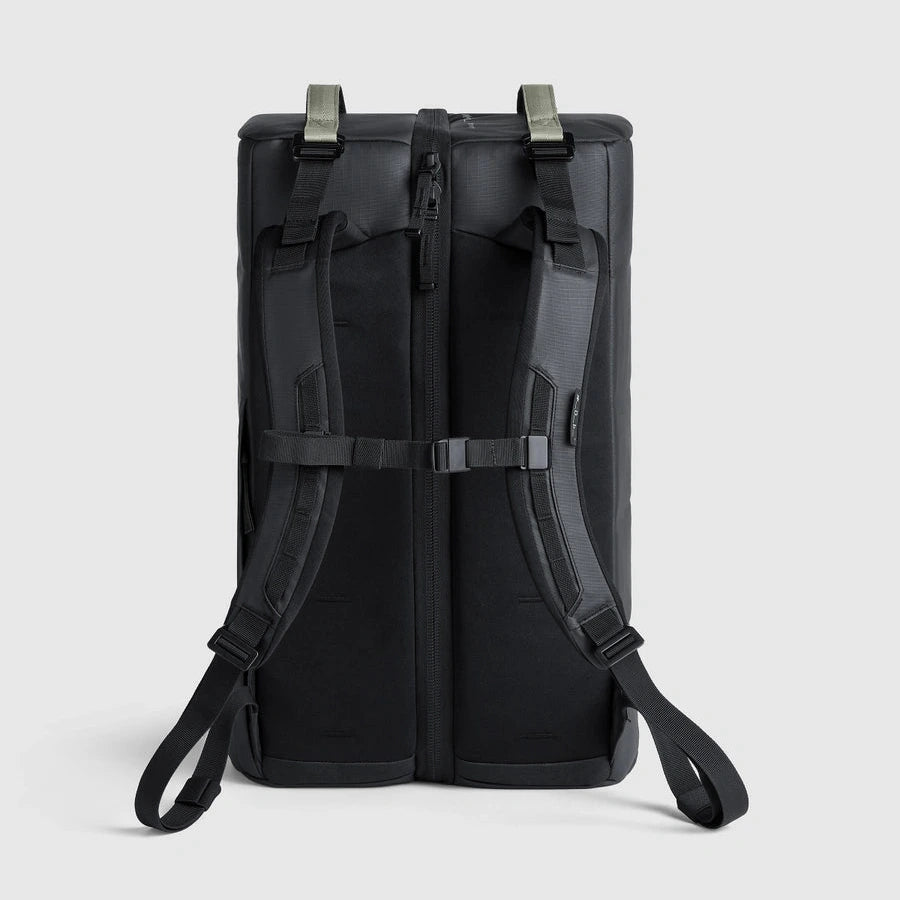 Assos x D_b_ Roamer 3 Piece Travel System Tasche