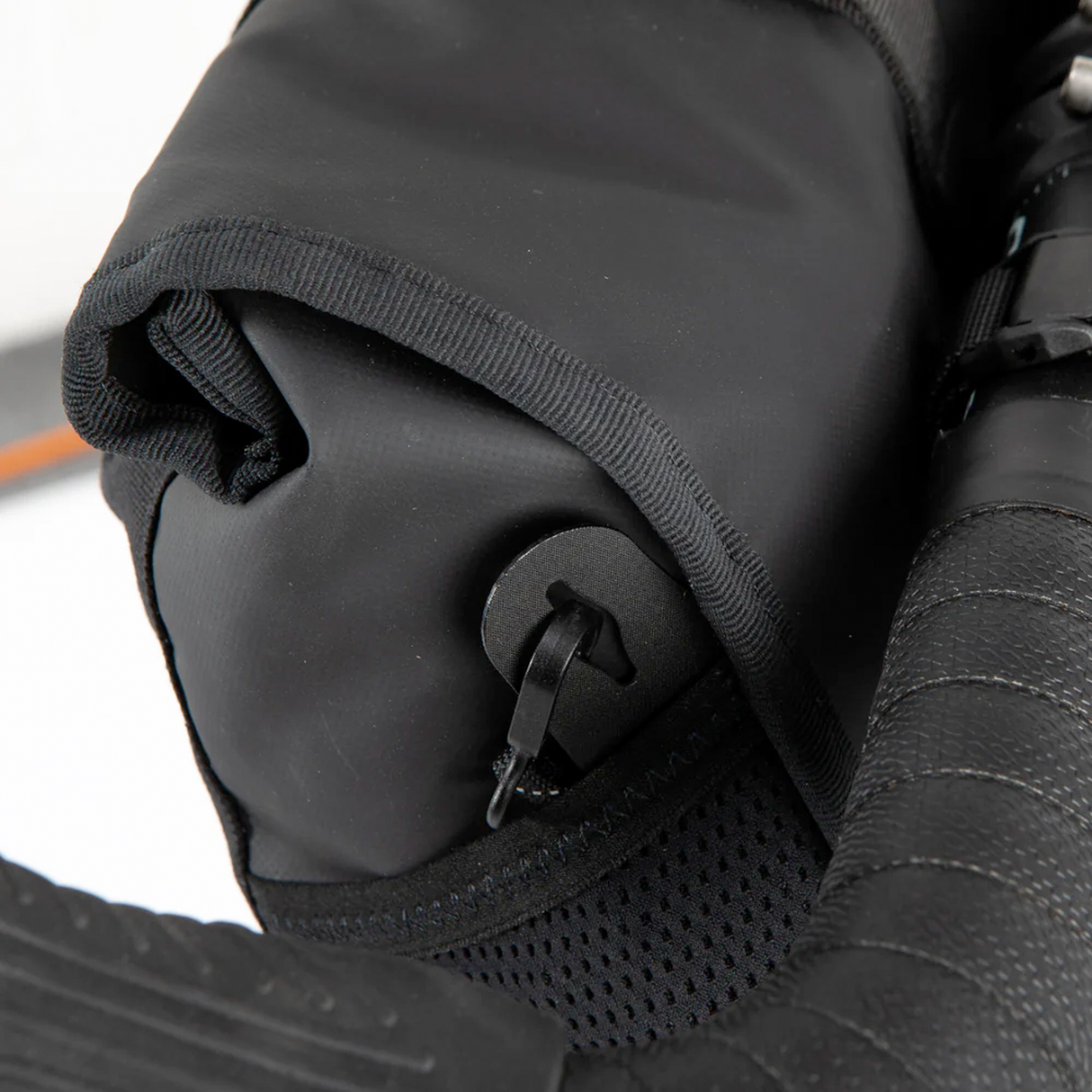Lenkertasche Restrap Rolltop 4L - Schwarz