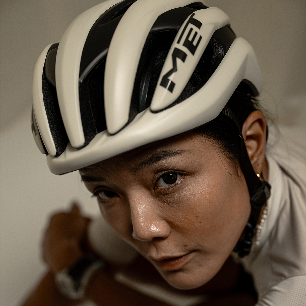 Casque Met Trenta Mips - Blanc Cire