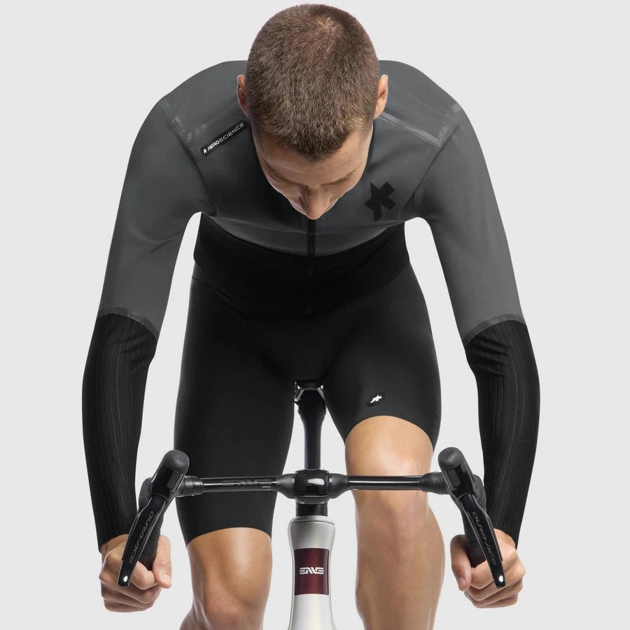 Chaqueta Assos Equipe RS Alleycat Shell S11 - Gris
