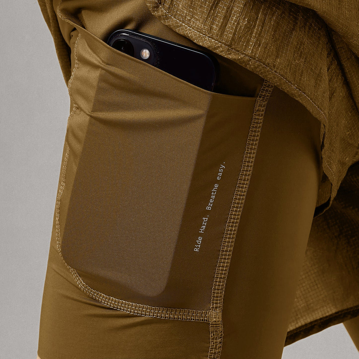 Short Endura AllTrack Lite Lined - Bronze