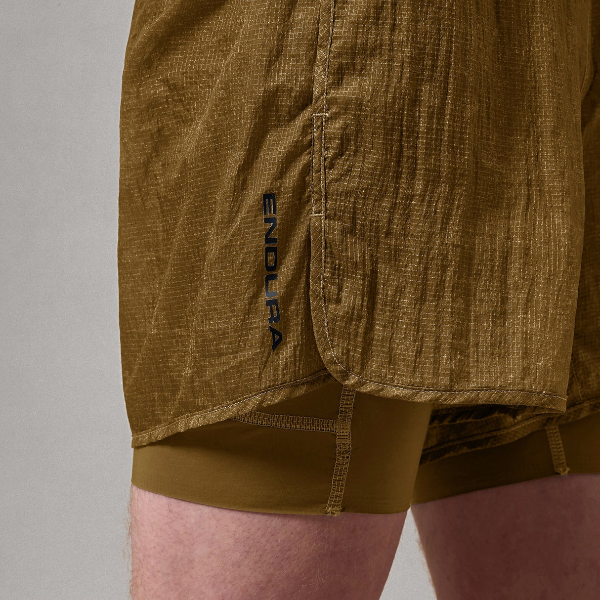 Short Endura AllTrack Lite Lined - Bronze