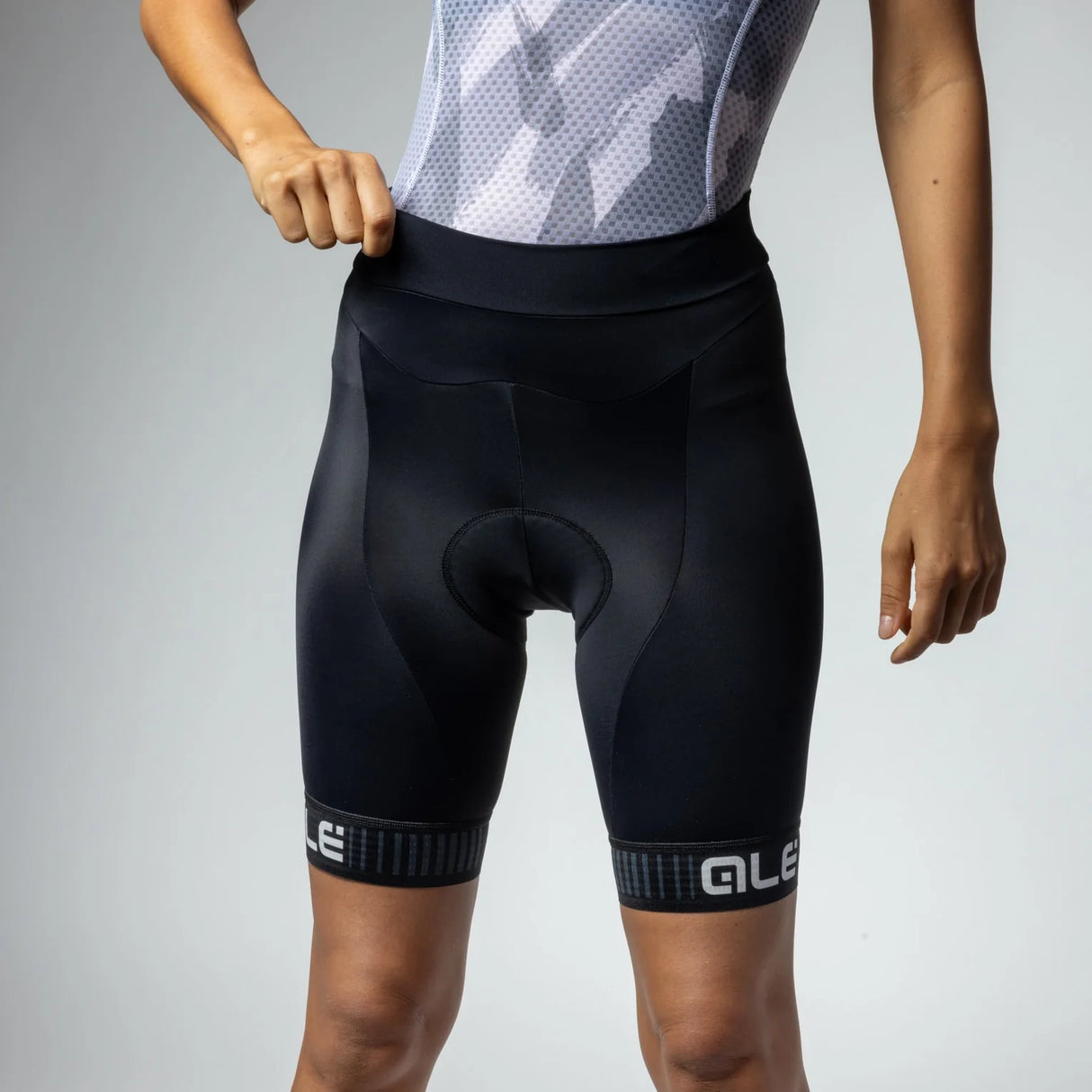 Ale Pragma Traguardo 2.0 frau kurze hose - Schwarz weiss