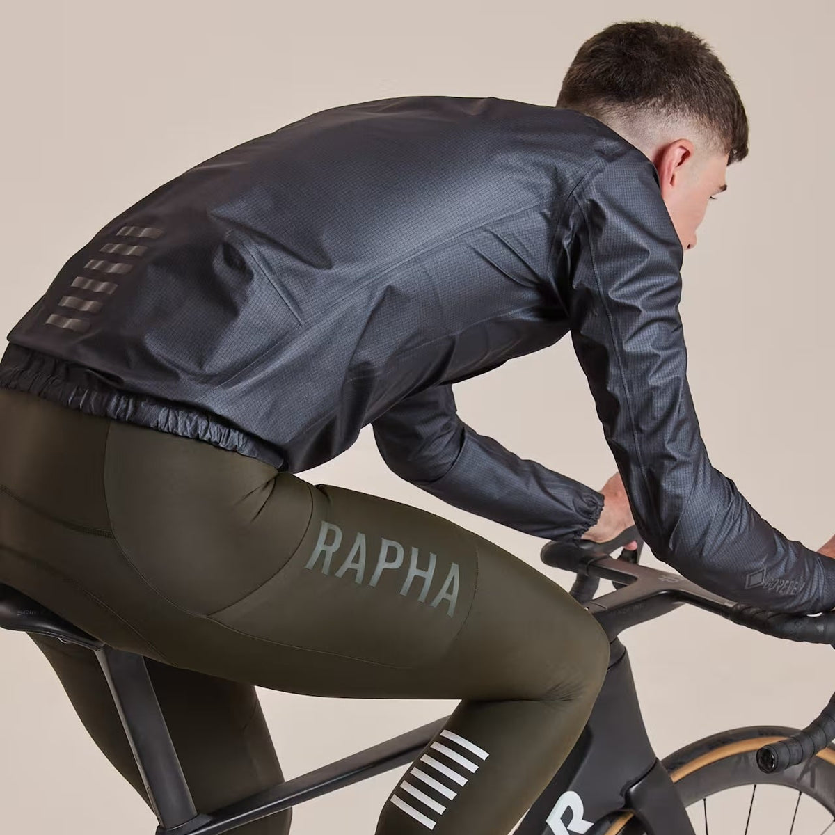 Mantellina Rapha Pro Team Gore-Tex LW Rain 2 - Nero