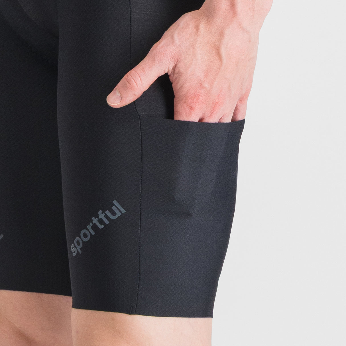 Sportful Hyperepic bib shorts - Black