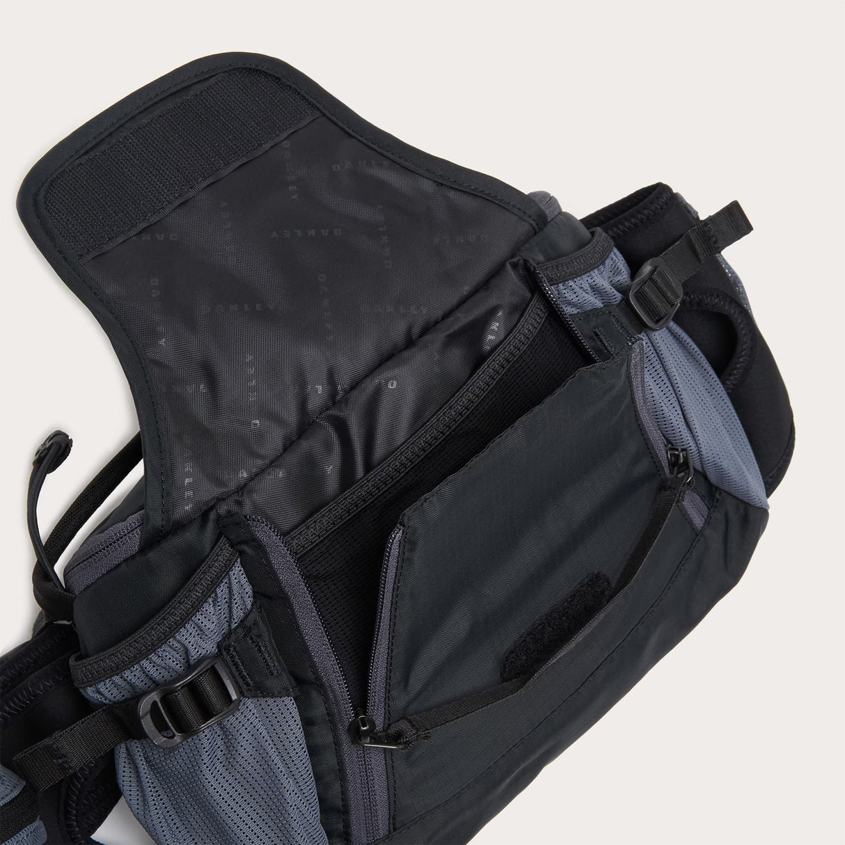 Marsupio Oakley Seeker Traverse Rc - Nero - B