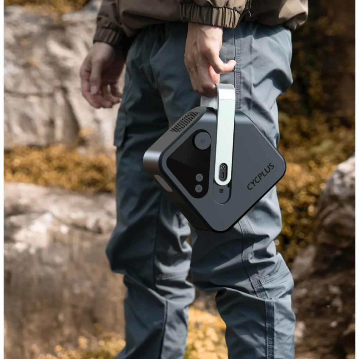 Pompa elettrica portatile Cycplus AL7 Cycplus 8