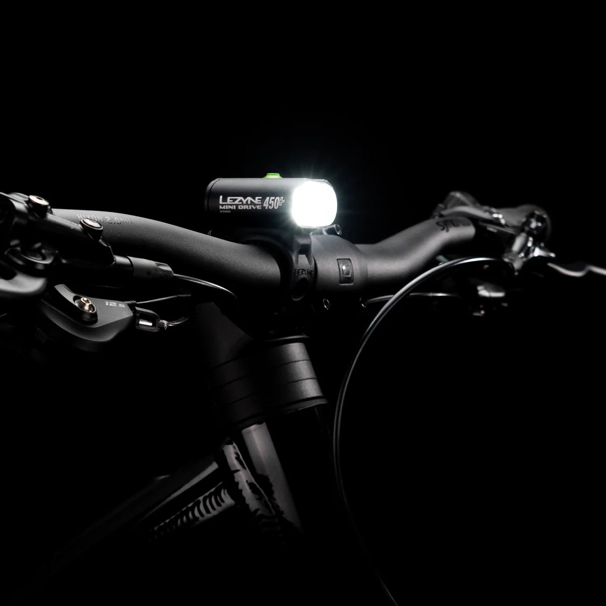 Luce Lezyne Mini Drive 450+