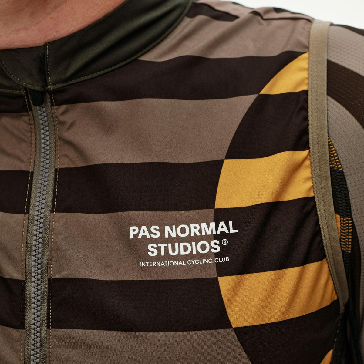 Gilet Pas Normal Studios Mechanism Stow Away AOP International - Vert