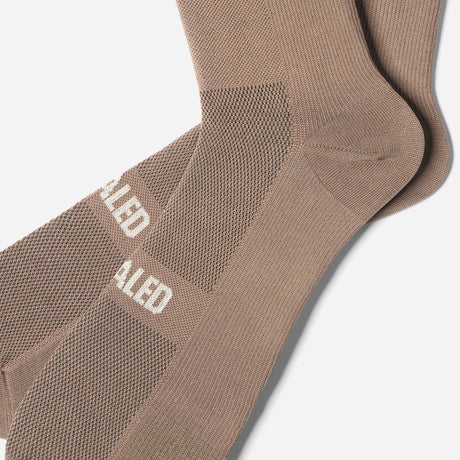 Pedaled Element Socks - Brown