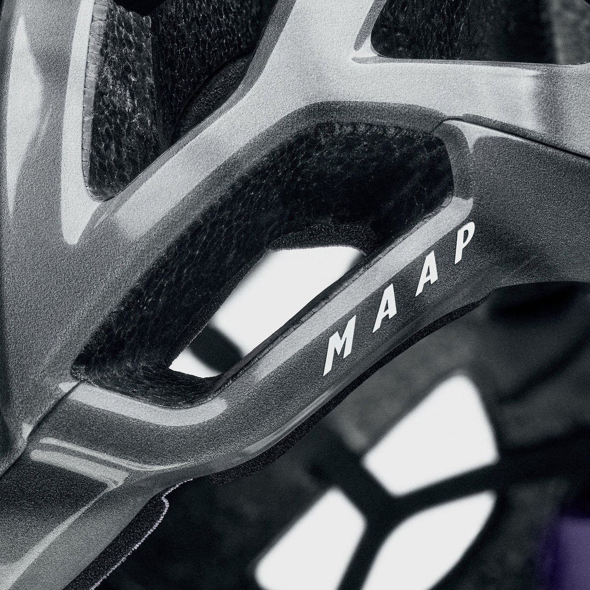 Casco MAAP x KASK Protone Icon CE - Charcoal Kask