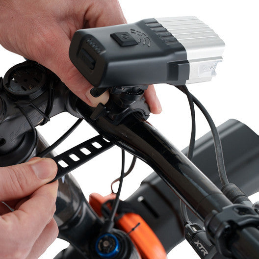 Luce anteriore Zefal Supervision F800 Zefal