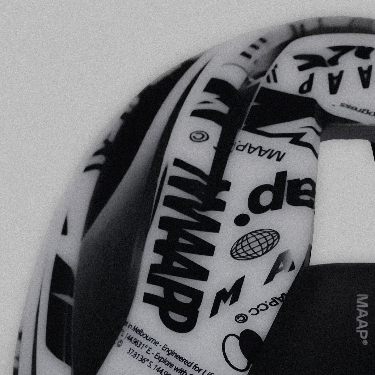 Casco MAAP x KASK Elemento CE - Monochrome