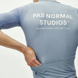 Pas Normal Studios Essential Light Trikot - Hellblau