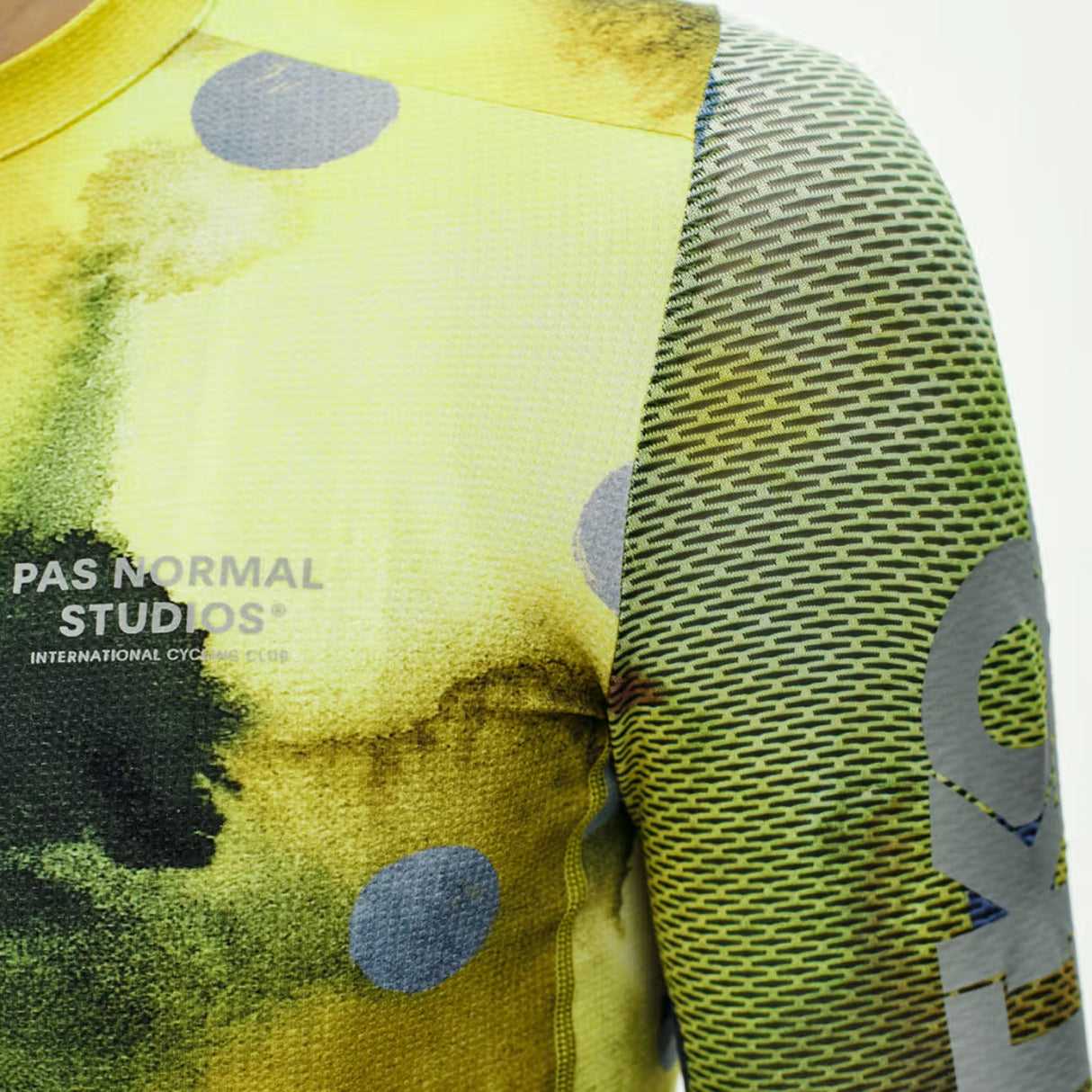 Pas Normal Studios T.K.O. Essential Light jersey - Yellow