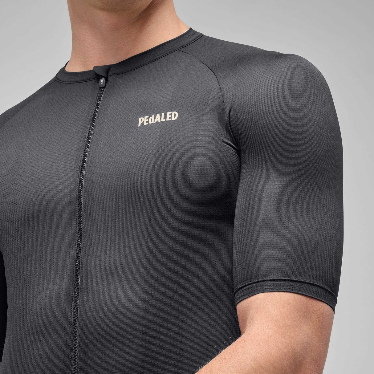 Trikot Pedaled Element Mesh - Schwarz