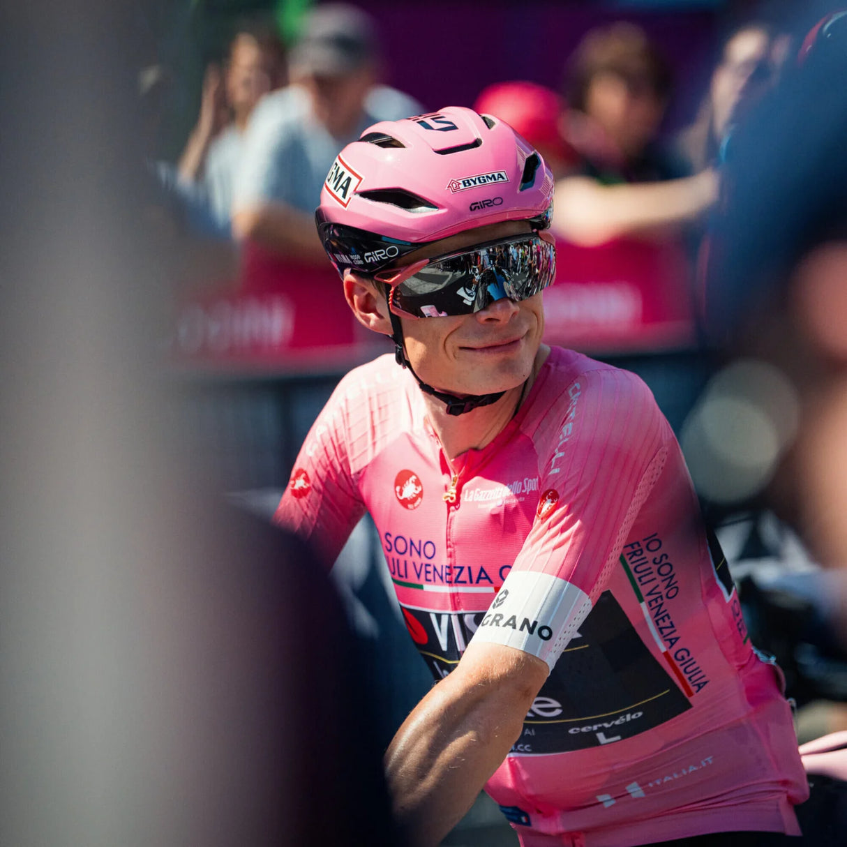Maglia Rosa Giro d'Italia 2026 Race 8S - Jonas Vingegaard Yellow B.