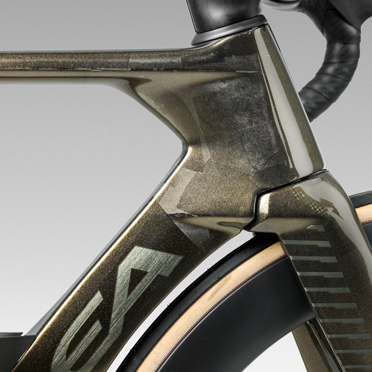 Orbea Orca Aero M10i LTD PWR - White gold