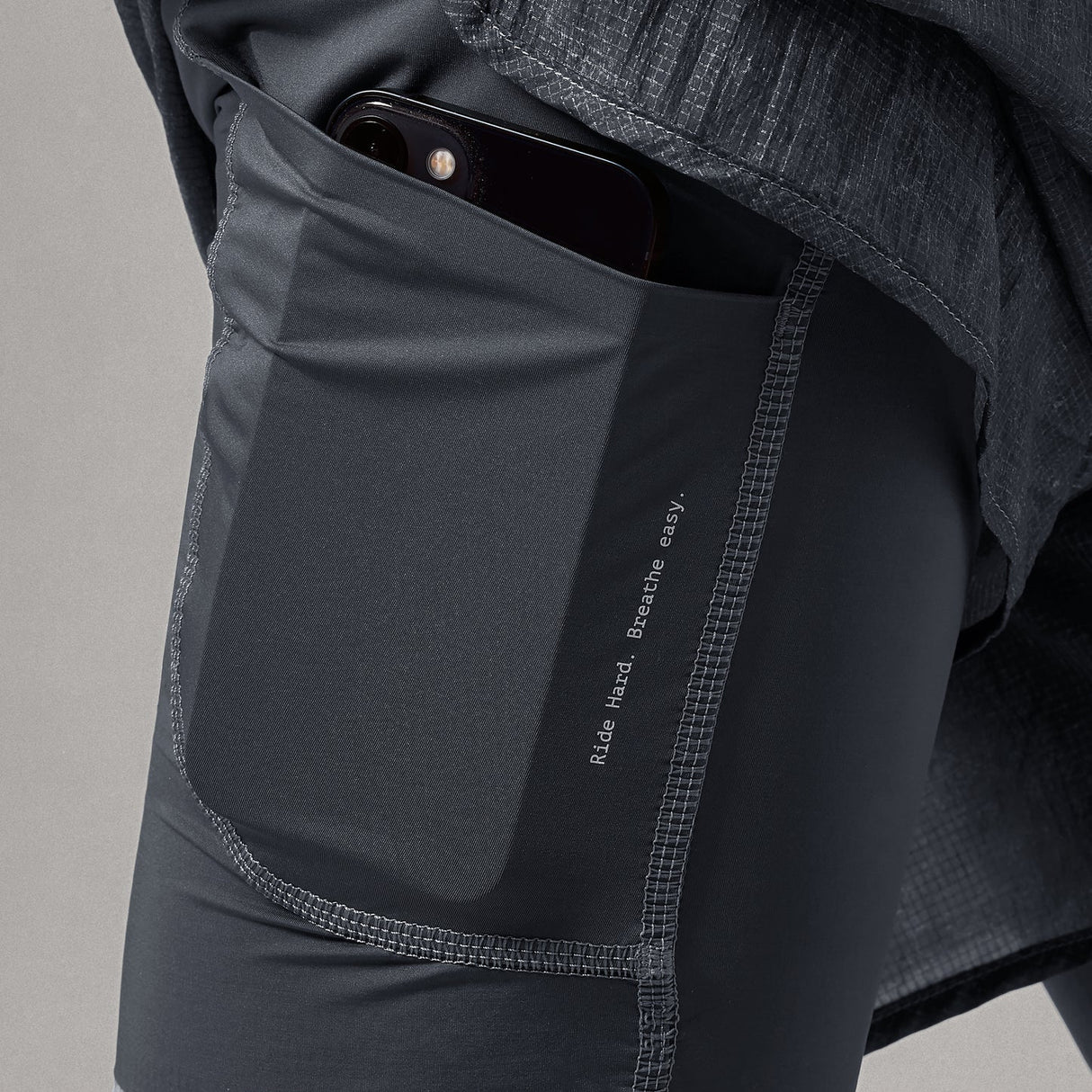 Short Endura AllTrack Lite Lined - Gris