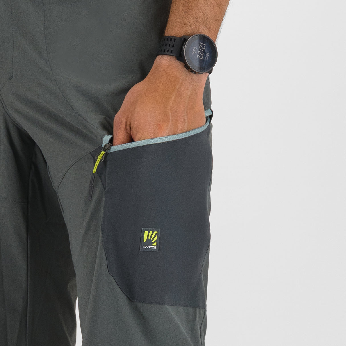 Short Karpos Nago - Gris clair