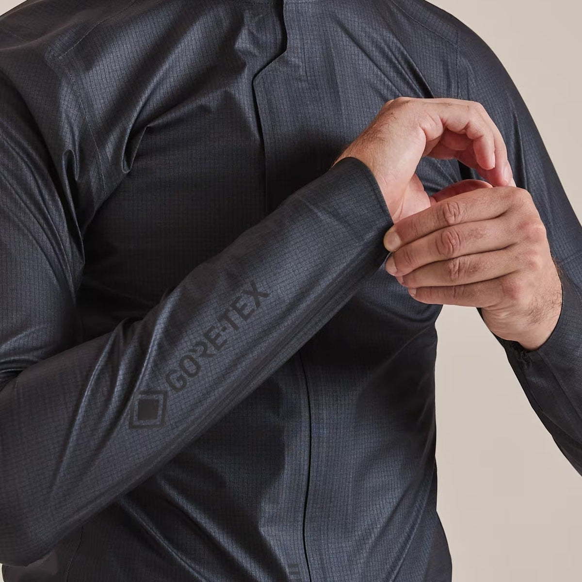 Mantellina Rapha Pro Team Gore-Tex LW Rain 2 - Nero