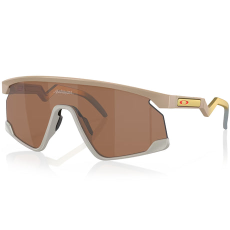 Occhiali Oakley BXTR Patrick Mahomes II - Matte terrain tan prizm tungsten - A