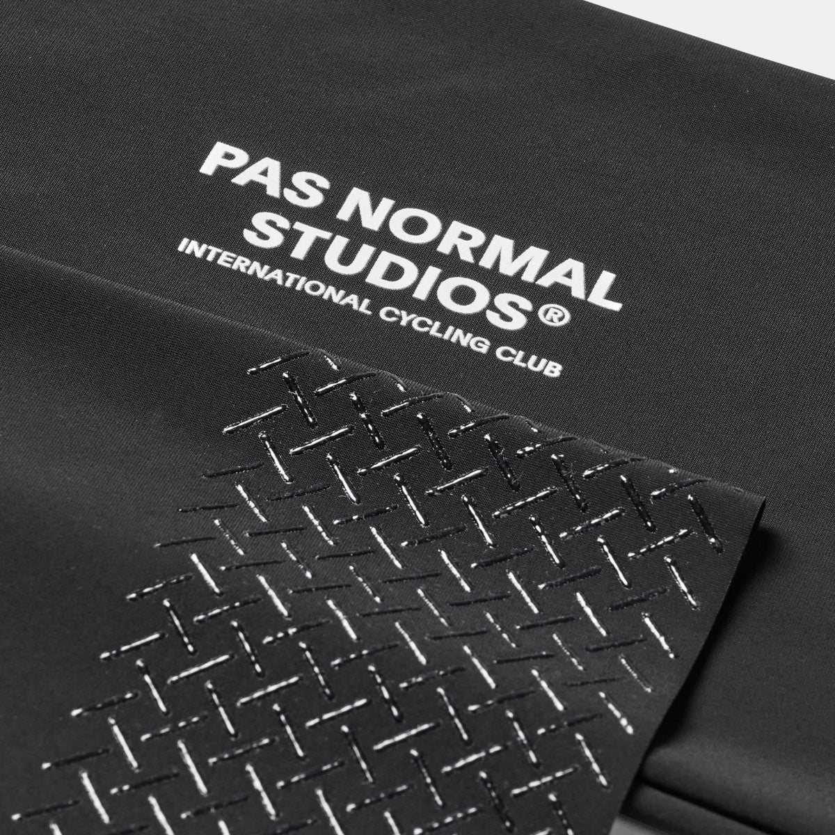 Leg warmers Pas Normal Studios Logo Leg UV - Black