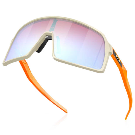 Occhiali Oakley Sutro Latitude Collection - Matte sand Prizm snow sapphire - E