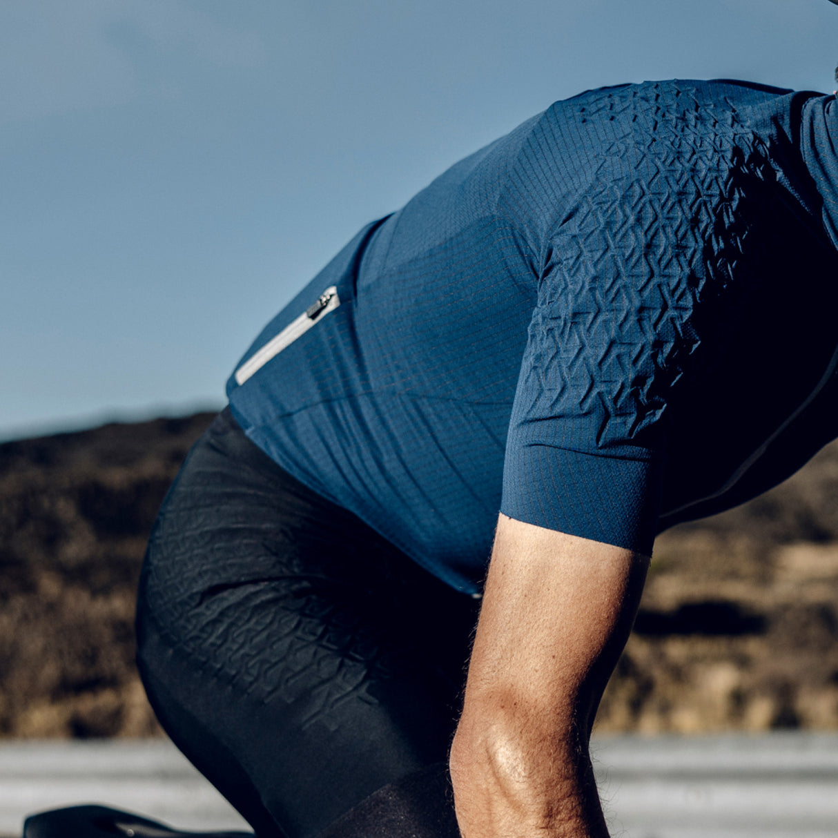Bib shorts Q36.5 Grid Skin - Black - Q